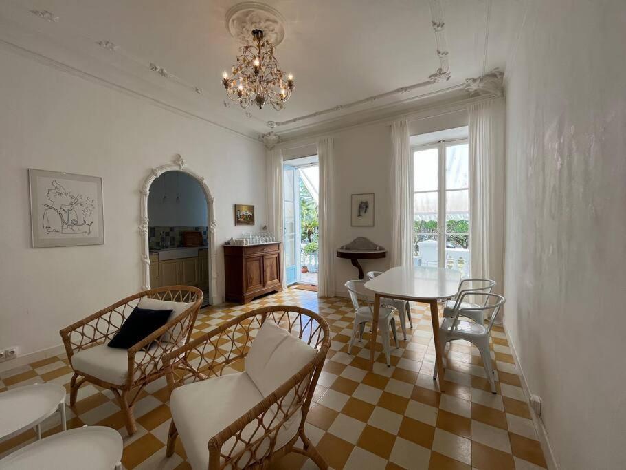 Beautiful Garden Apartment Steps From The Beach Menton Dış mekan fotoğraf